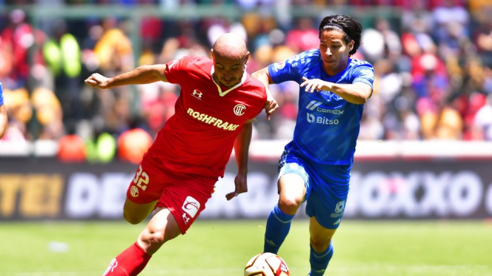 Toluca y Tigres se enfrentarán en los Cuartos de Final. Los diablos rojos ya vencieron a los felinos esta temporada, pero los regios tienen paternidad sobre los mexiquenses en Liguilla