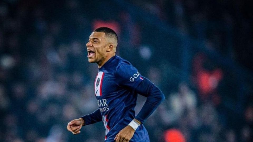 El delantero Kylian Mabppé se reunirá con el PSG para definir su situación el 31 de julio