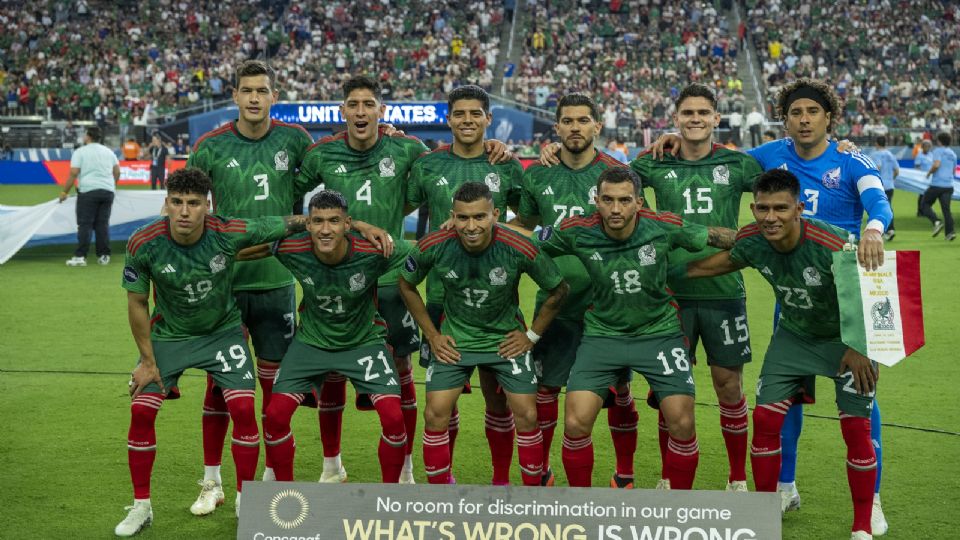 Jugadores de la Selección Mexicana que salieron de inicio en el partido contra Estados Unidos