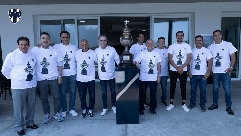 Integrantes del equipo del Clausura 2003 se reunieron en “El Barrial”, para recordar la obtención de la segunda estrella en el escudo de Rayados.