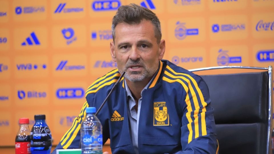 Diego Cocca en su presentación como director técnico de Tigres.