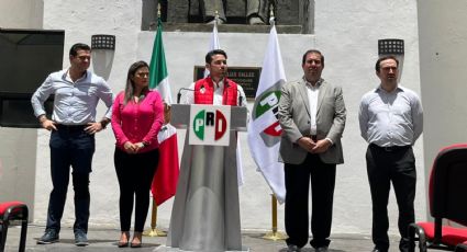 Denuncian PRIAN y PRD públicamente a MC por persecución política