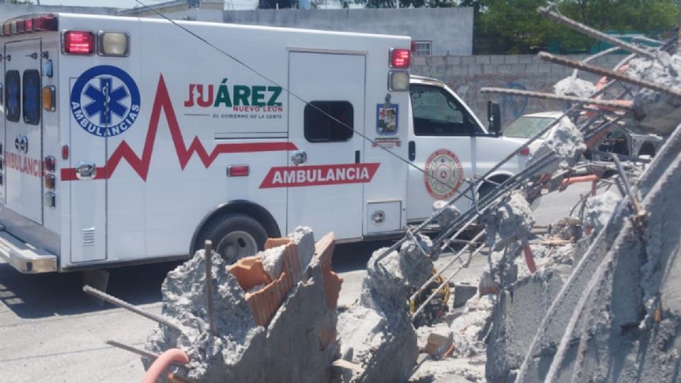 Ambulancia de Juárez en el lugar.
