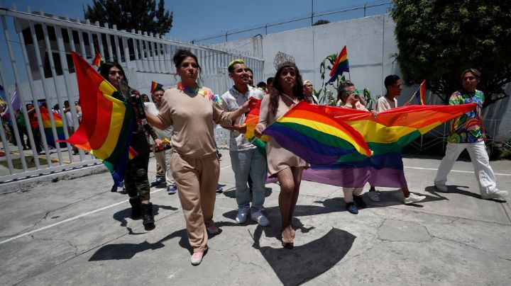 Centro Preventivo Varonil de CDMX organiza  marcha en defensa del orgullo LGBT+