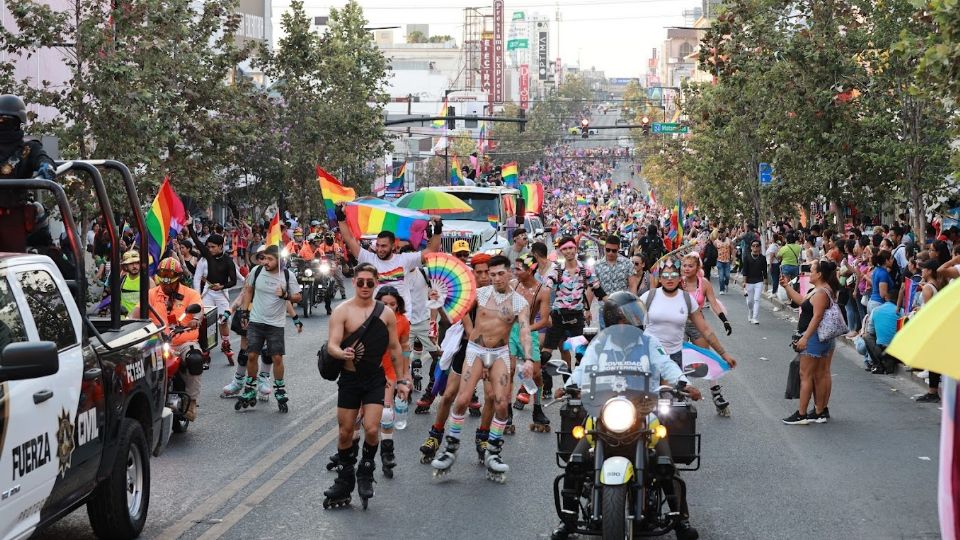 Integrantes de la comunidad LGBTTTIQ+ en Nuevo León.