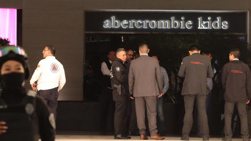 El asalto fue cometido en una joyería ubicada al interior de la Plaza Antara.