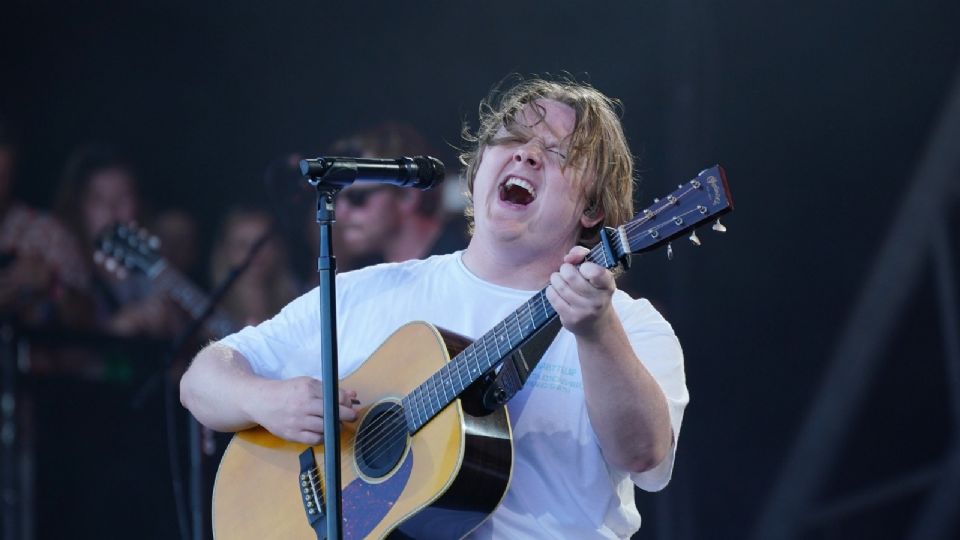 Lewis Capaldi, artista escocés | Facebook / Grimsby Live