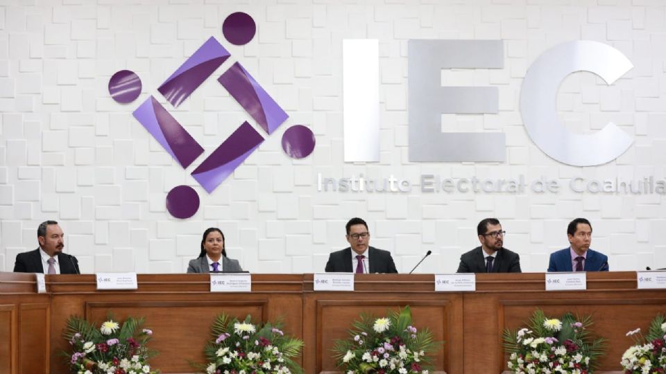 Dan inicio a sesión permanente en el Instituto Electoral de Coahuila.
