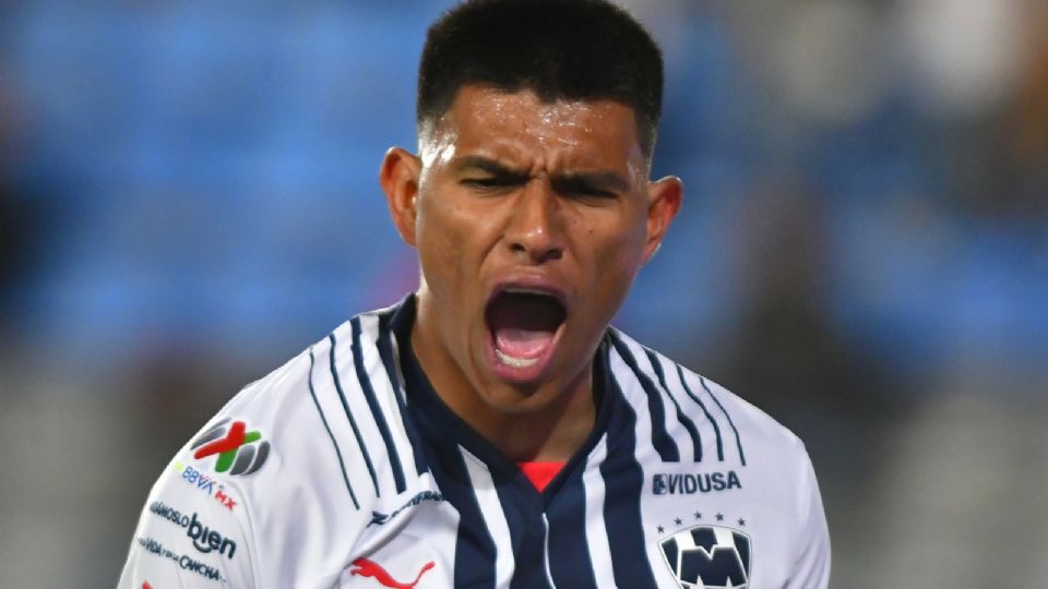 El jugador confirmó que se mantiene con el Monterrey antes de acudir a la convocatoria de la Selección Mexicana