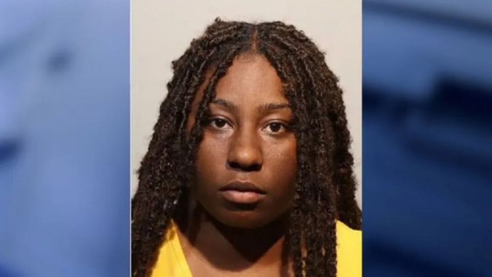 Alicia Moore fue detenida en Florida; sus dos hijos se quemaron mientras ella robaba una tienda