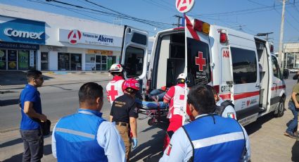 Ambulancia atropella a hombre en Monterrey; paramédicos huyen