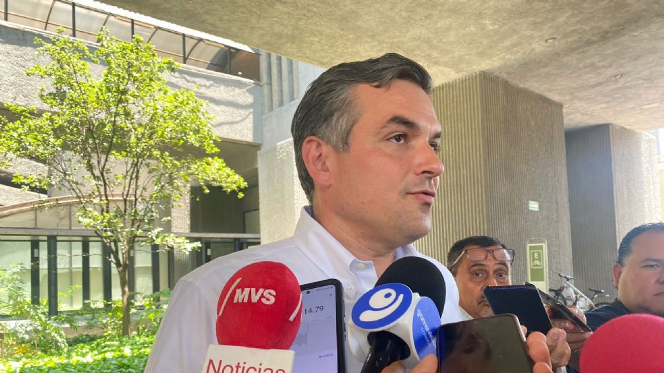 El presidente del Congreso de Nuevo León, el panista Mauro Guerra Villarreal.