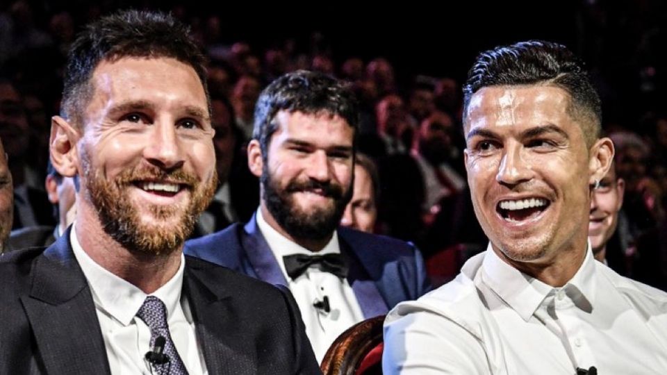 Lionel Messi y Cristiano Ronaldo en una ceremonia del Balón de Oro