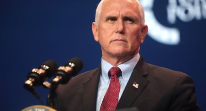 Mike Pence arranca campaña presidencial con críticas a Trump