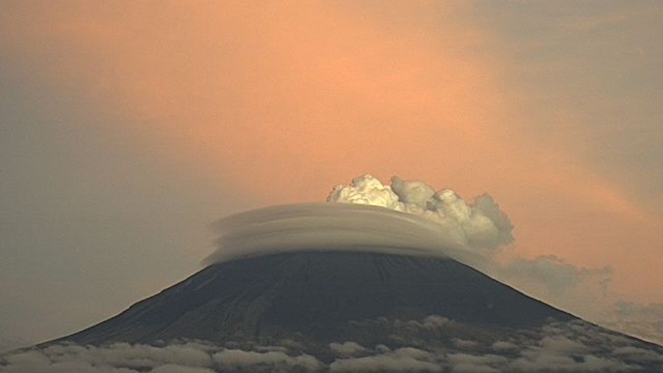 Volcán Popocatépetl al lunes 10 de julio.