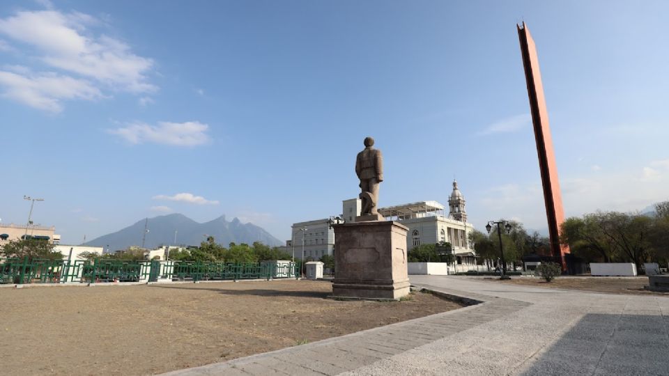 Cerro de la Silla, en Monterrey, entre clima caluroso