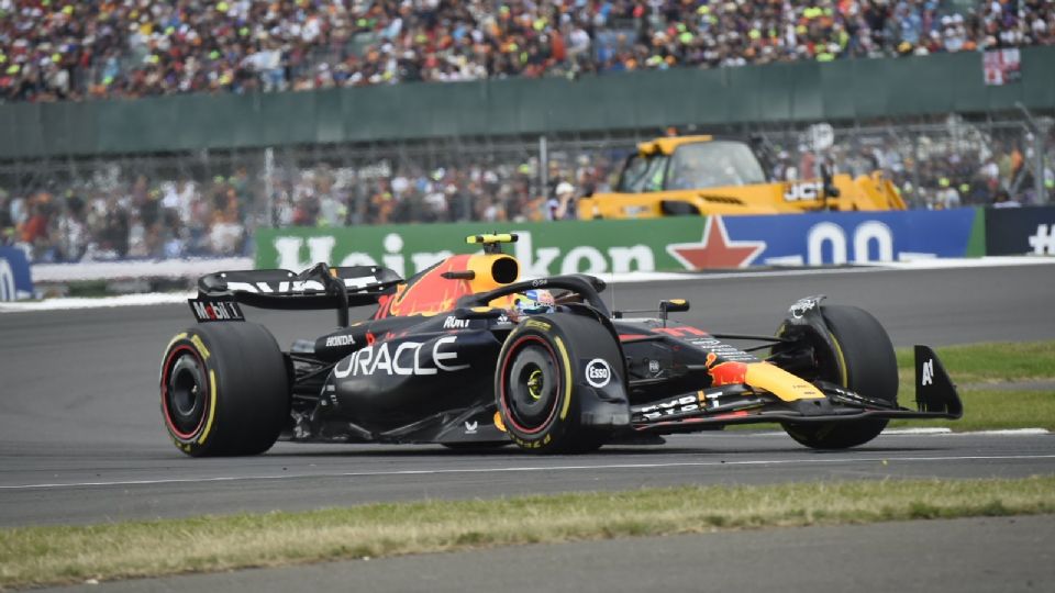 El mexicano Sergio Pérez volvió a tener una mala clasificación para Silverstone, pero remontó nueve lugares en la carrera