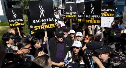 Actores estadounidenses toman las calles de Hollywood