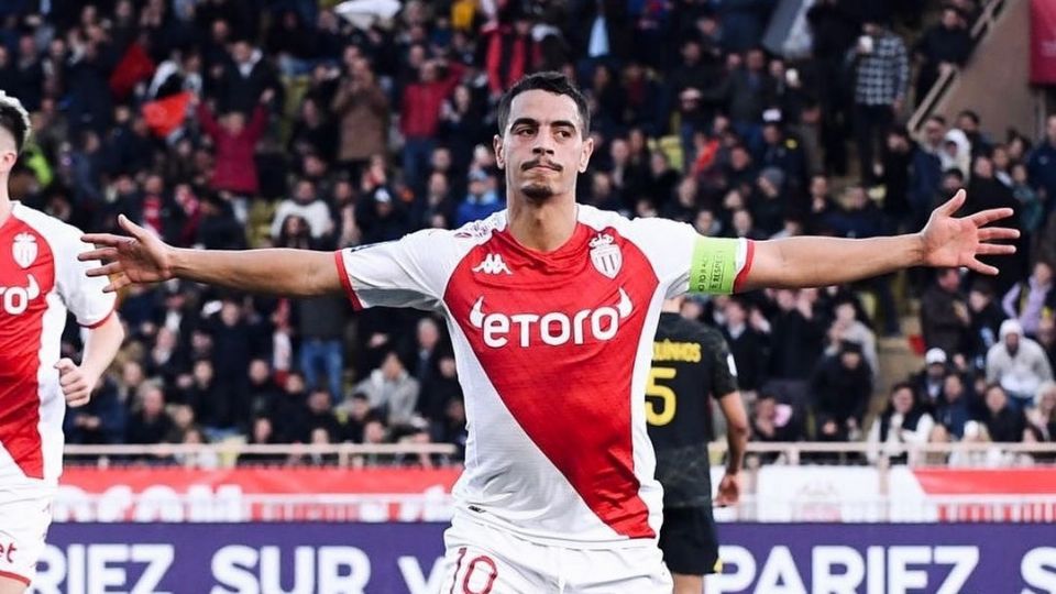 El delantero  Wissam Ben Yedder y su hermano menor fueron denunciados por dos mujeres por un presunto abuso sexual