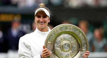 Vondrousova conquista Wimbledon y gana su primer Grand Slam