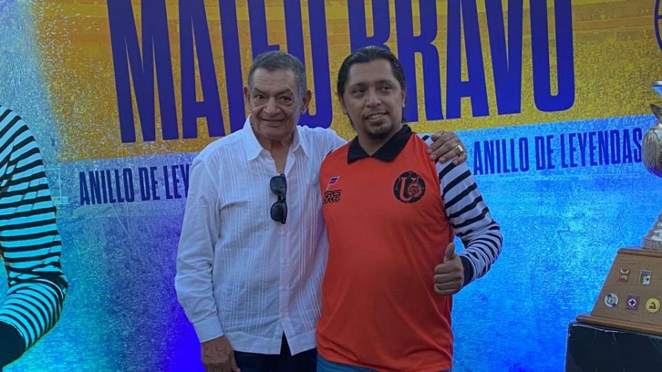 El apodado 'Arquero Volador' es el séptimo elemento histórico de Tigres en ser entronizado al Anillo de Leyendas del Estadio Universitario.