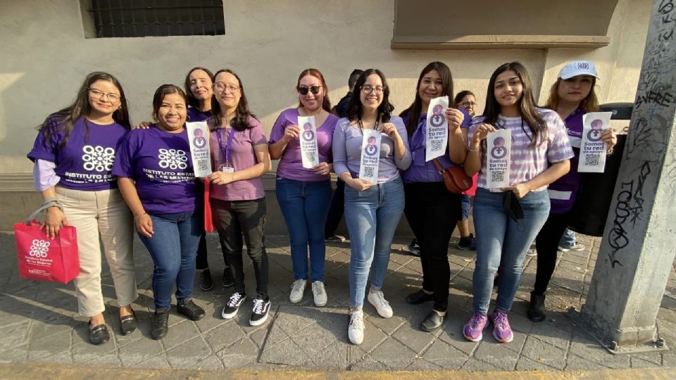 Mujeres beneficiadas con la iniciativa de Alerta de Violencia de Género | Facebook / Instituto Estatal de las Mujeres de Nuevo León