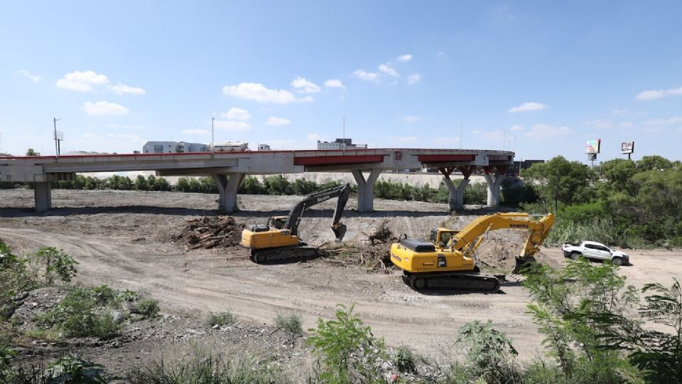 Trabajos de desmonte en el río Santa Catarina