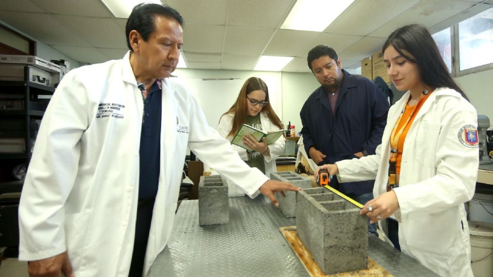 Programa de verano de la UANL.