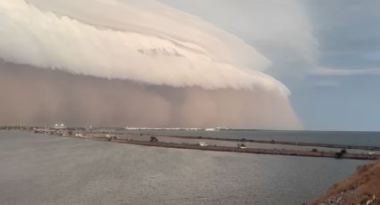 ¡Ahí viene! Así fue el paso de una tormenta de arena en Sonora