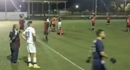 Matan a entrenador en pleno partido de futbol