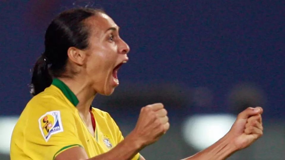 La estrella del fútbol femenino, Marta, ha sido convocada por la selección brasileña para disputar sus sextos Juegos Olímpicos en París 2024.