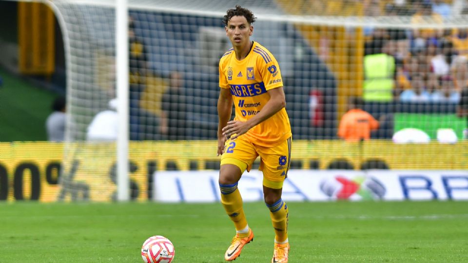 El central Igor Lichnovsky no ha sido registrado por Tigres para este torneo, luego de ser cortado por la plaza de futbolista no formado en México