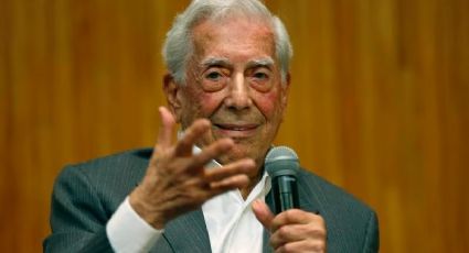 Hospitalizan a Mario Vargas Llosa por Covid-19