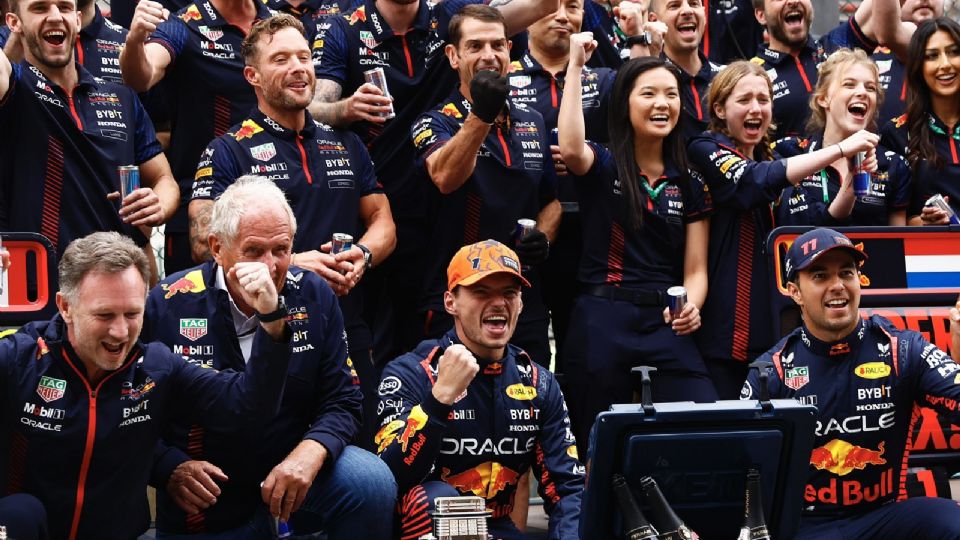 El asesor de Red Bull, Helmut Marko dijo que 'Checo' Pérez ha mejorado en las últimas carreras porque dejó en el olvido el sueño de ser campeón mundial.