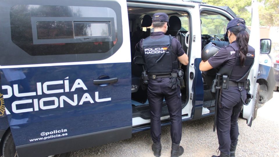 Elementos de la Policía Nacional Española | Facebook / Policía Nacional