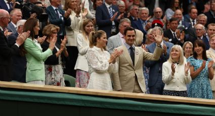 Roger Federer queda al borde de las lagrimas por homenaje en Wimbledon