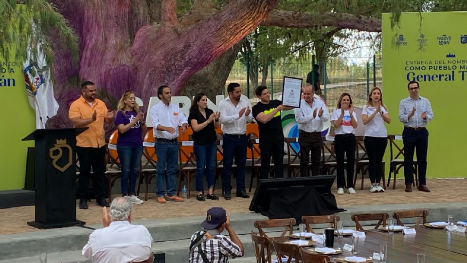 Ceremonia de la entrega de distinción de pueblo mágico al municipio de General Terán.