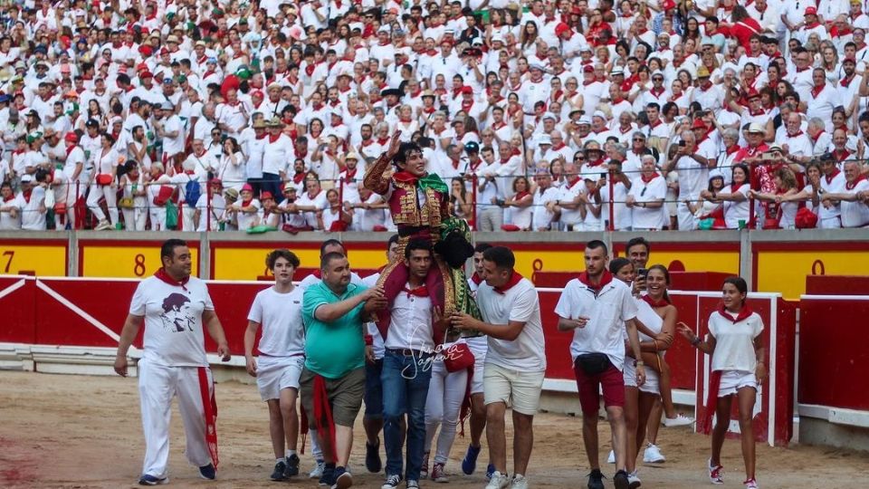 El mexicano Isaac Fonseca revalidó sus credenciales ante el público de Pamplona, luego que el año pasado cuando aún era novillero salió en hombros de la plaza La Misericordia