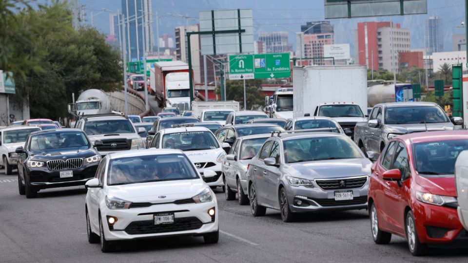 Embotellamiento en la ciudad de Monterrey