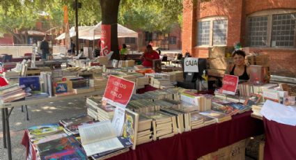 Realiza Conarte 'Tendedero de libros' en Parque Fundidora