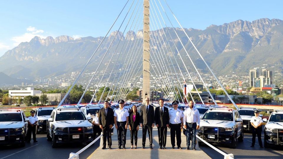 Renueva San Pedro parque vehicular de patrullas