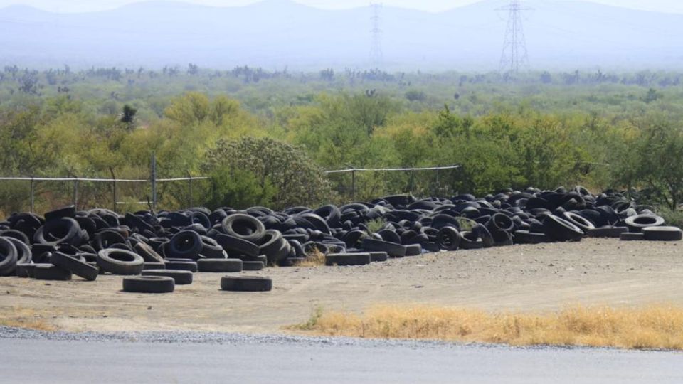 Terreno para recolectar llantas en Zuazua, Nuevo León.