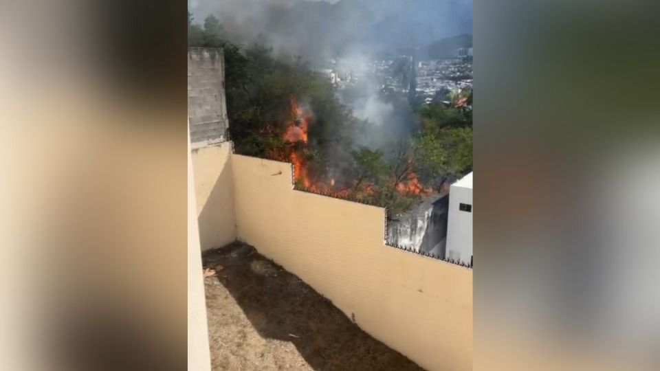 Se incendia colonia