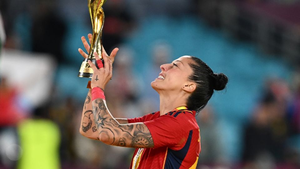 Jennifer Hermoso, jugadora de Pachuca, expresó tras ganar el Mundial que 'no somos conscientes de que somos campeonas del mundo'.