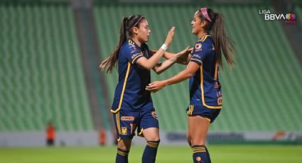 Jacqueline Ovalle acecha a Katty Martínez como máxima goleadora en Tigres