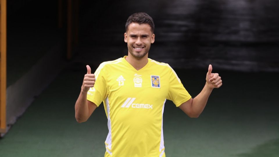 Diego Reyes ya hace futbol con Tigres