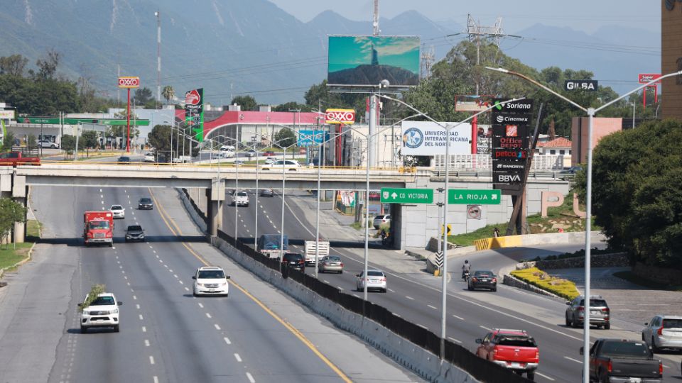 Carretera Nacional, al sur de Monterrey.
