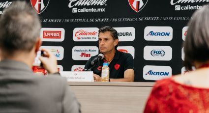 Roberto Medina, el técnico más exitoso de Tigres Femenil, visita a las felinas