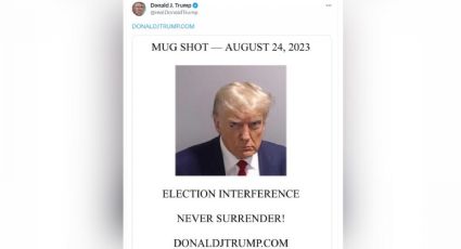 Trump hace post en X y usa su primera foto policial para campaña