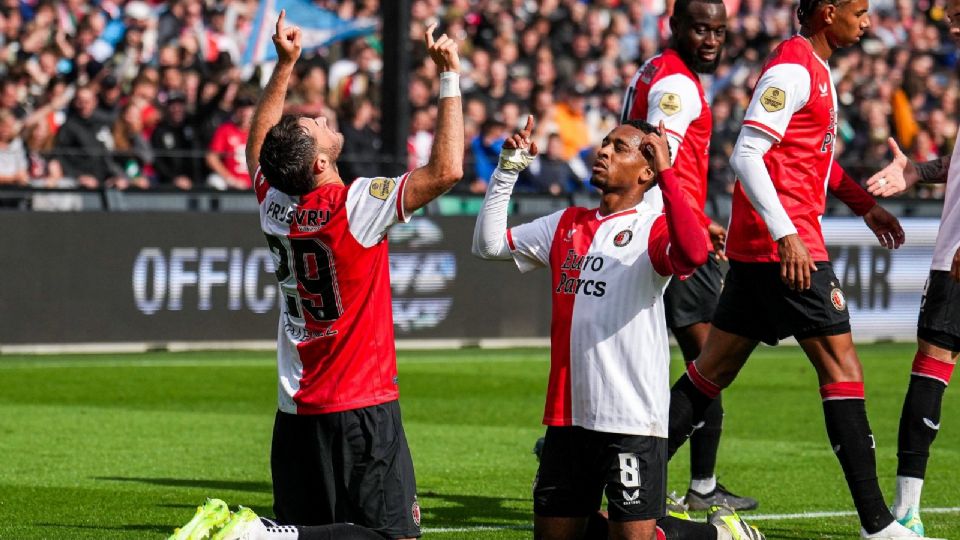 El mexicano Santiago Giménez anotó un doblete en la victoria del Feyenoord y llegó a tres goles en lo que va de la temporada en Eredivisie|